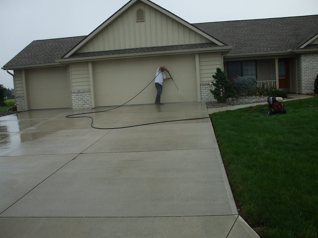 pressure washing 