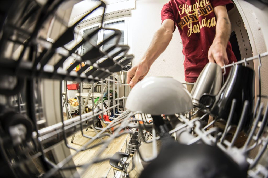 how to clean dishwasher properly